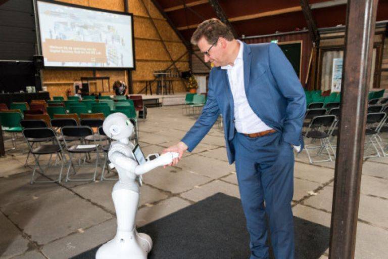 Digital Society Hub & 5G Lab: meer kennis voor digitalisering in de regio