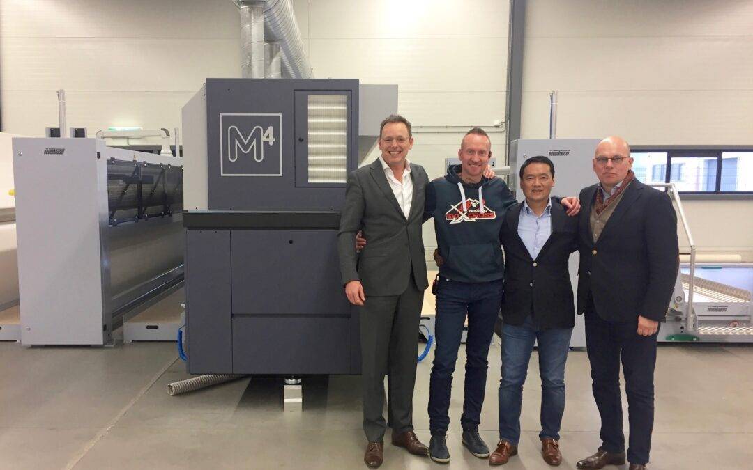 Veelbelovende vloerenprinter M4FOUR start fabriek in Kolham